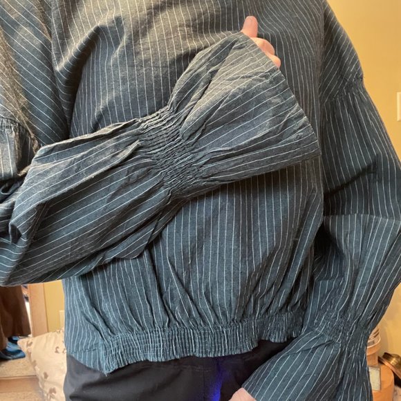 Walter Backer Chester Top Teal Long Sleeve Pinstripe Stripe Blouse Size large. - Picture 4 of 8